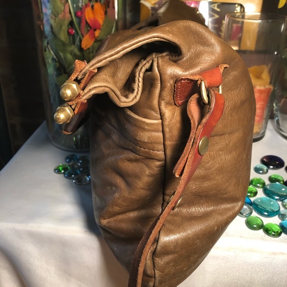 Jas M.B. London Shoulder Bag - Picture 6 of 8